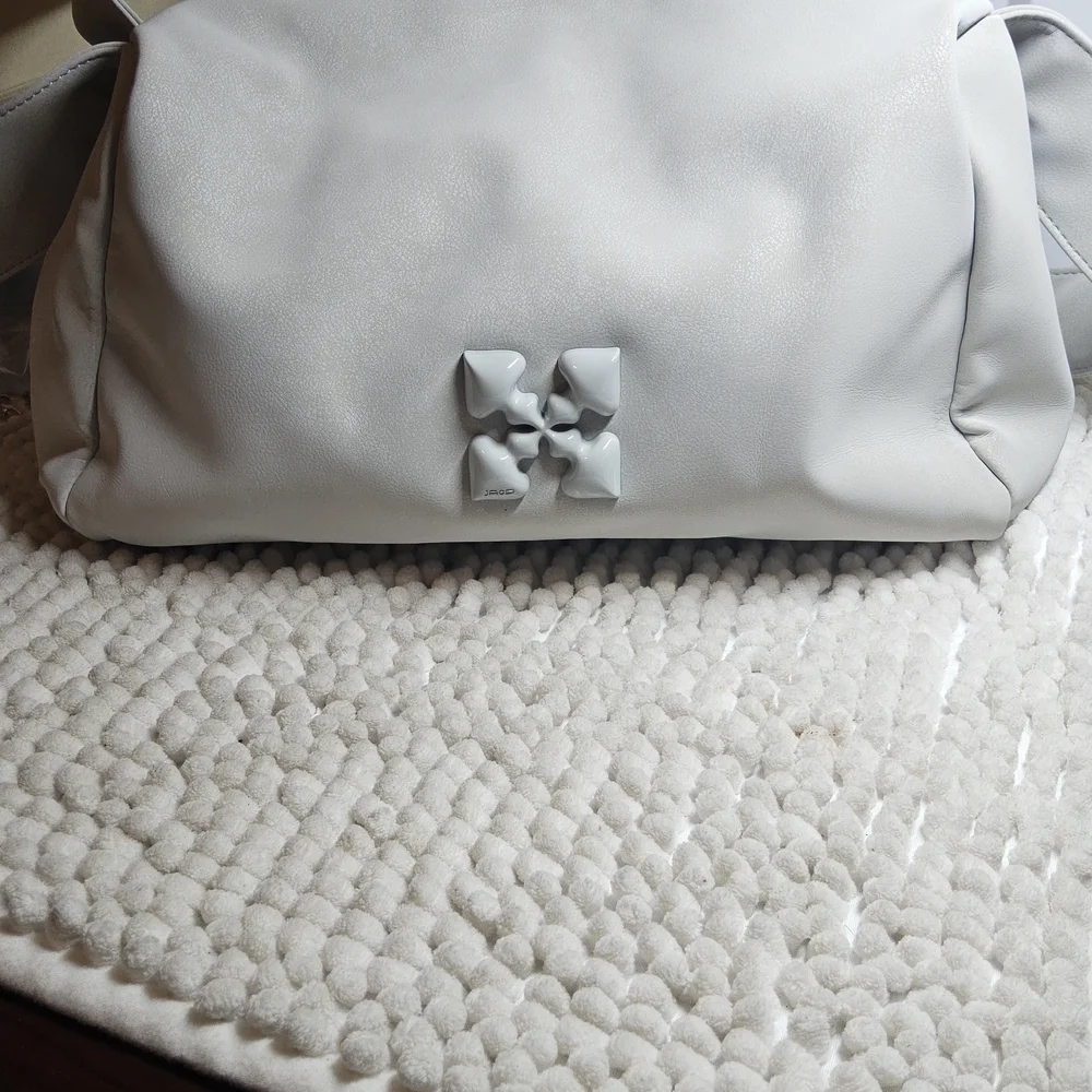 New JACD Light Silver Hobo Style Shoulder/Crossbody Purse